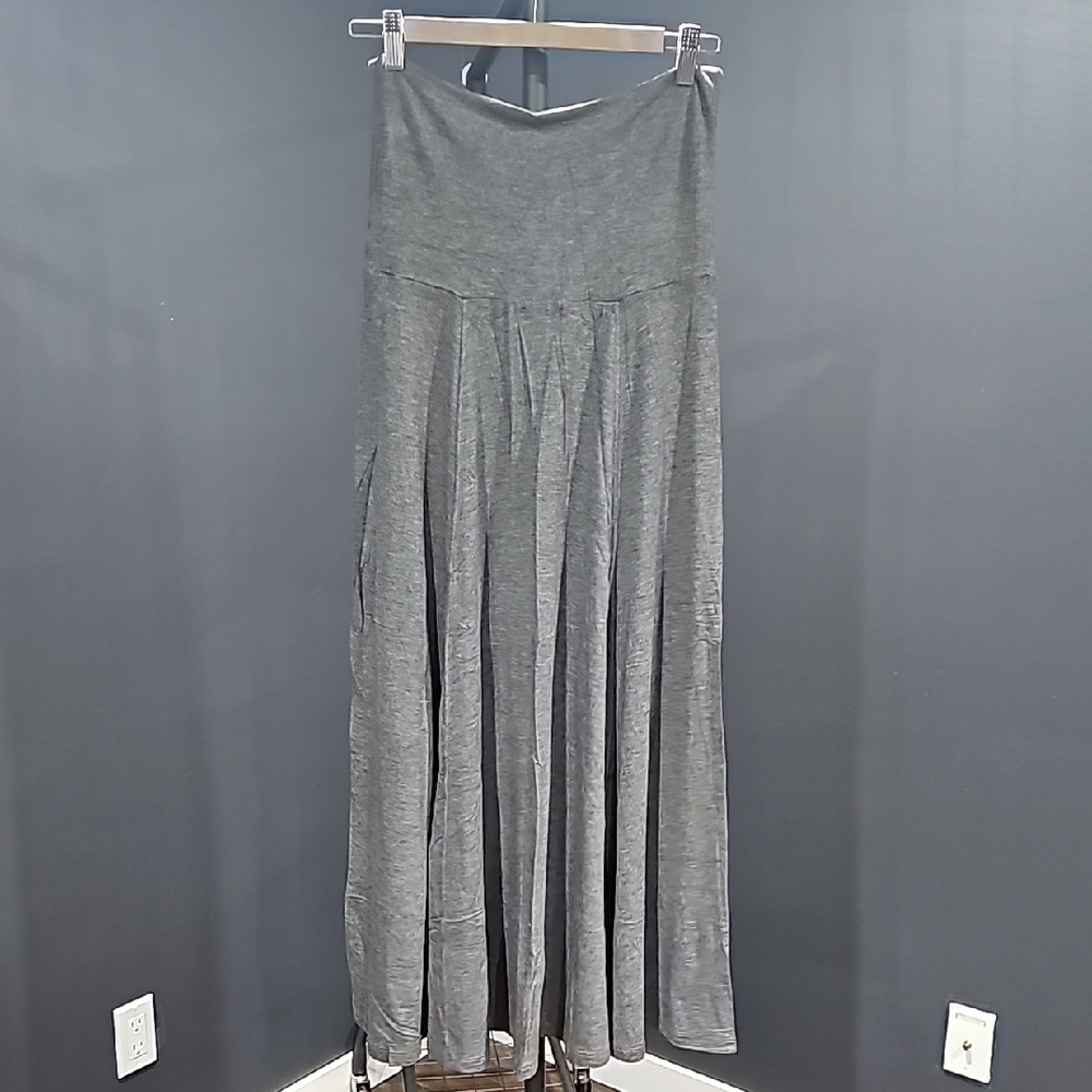 GAP Gray Maxi Pleated Skirt